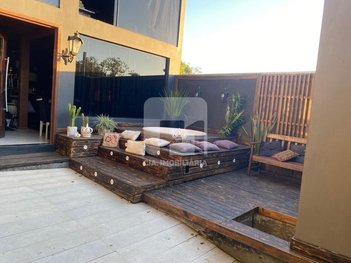 house em Rua dos Coqueiros Verdes, Cachoeira do Bom Jesus - Florianópolis - SC