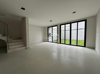 house em Rua Miguel Tschannerl, Vista Alegre - Curitiba - PR