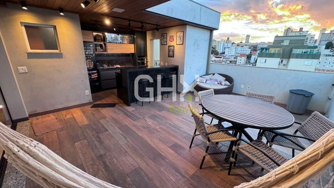 Cobertura com 3 quartos — Sagrada Família, Belo Horizonte