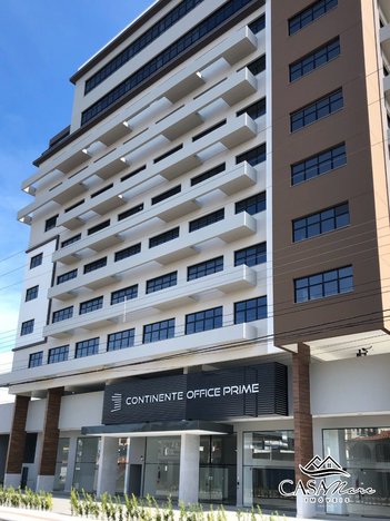 office em Rua Campolino Alves, Capoeiras - Florianópolis - SC