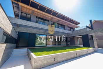 house em Rua Vereador Osni Ortiga, Lagoa da Conceição - Florianópolis - SC