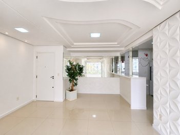 apartment em Rua João Meirelles, Abraão - Florianópolis - SC