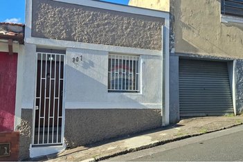 house em Rua Professor Luiz Nardy, Centro - Bragança Paulista - SP