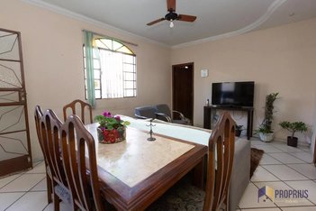 house em Rua Buganville, Eldorado - Contagem - MG