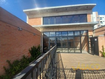 office em Avenida Doutor Carlos Botelho, Vila Deriggi - São Carlos - SP