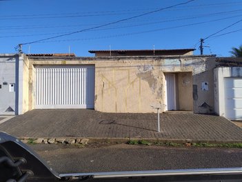 house em Rua das Bromélias, Cidade Jardim - Uberlândia - MG