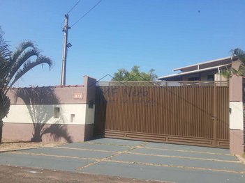 house em Alameda Graúna, Vertentes do Mamonal - Pirassununga - SP