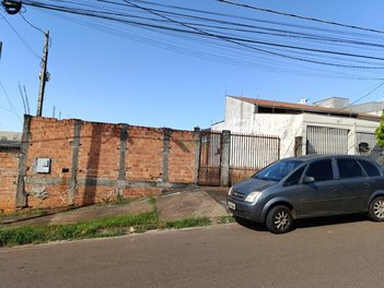 house em Rua Omar Mazzei Guimarães, Jardim Maria Luiza - Londrina - PR