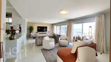 house em Rua das Embaúbas, Centro - Florianópolis - SC