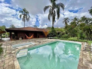 house em Avenida Dona Cherubina Viana, Vila Santo Antônio - Cotia - SP