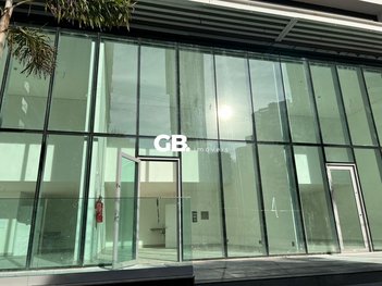 business em Avenida Madre Leônia Milito, Bela Suiça - Londrina - PR