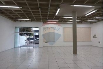 commercial_building em Rua José Bonifácio, Jardim Brasil - Atibaia - SP