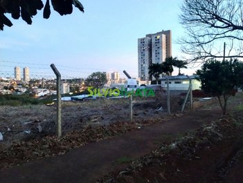 land_lot em Rua Pioneiro Alberto Biazon, Vila Marumby - Maringá - PR