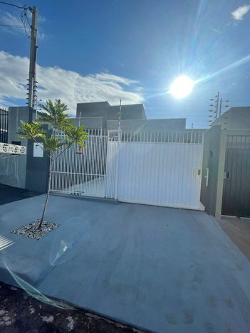house em Avenida Rio de Janeiro, Jardim Rio de Janeiro - Sarandi - PR