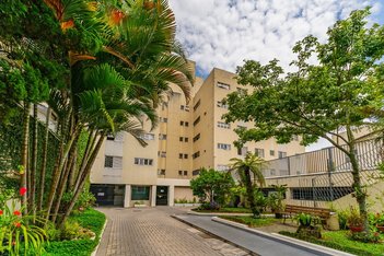 apartment em Rua Lamenha Lins, Rebouças - Curitiba - PR
