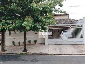 house em Rua Doutor Moacyr Cabral, Jardim Astúrias - São José do Rio Preto - SP
