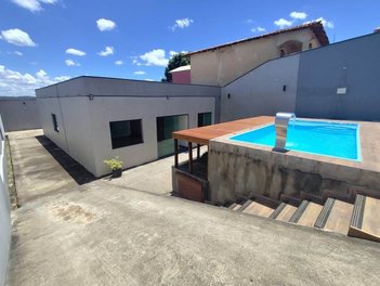 house em Rua Piauí, São Francisco de Assis - Esmeraldas - MG