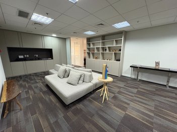 office em Rua Pequetita, Vila Olímpia - São Paulo - SP