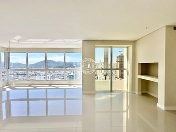 apartment em 2500, Centro - Balneário Camboriú - SC