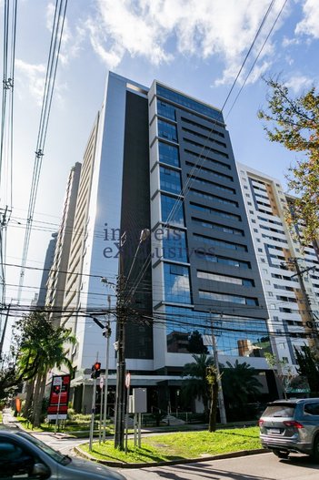 apartment em Avenida Silva Jardim, Água Verde - Curitiba - PR