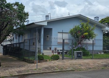 house em Avenida Júlio de Castilhos, Cinqüentenário - Caxias do Sul - RS