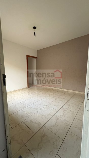 house em Avenida José Maria de Oliveira, Parque Sabará - Taubaté - SP