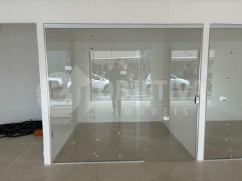 business em Avenida Floriano Peixoto, Centro - Uberlândia - MG