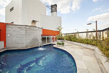 apartment em Rua Conselheiro Fernandes Torres, Pacaembu - São Paulo - SP