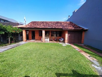 house em Rua Rio Comandaí, Centro - Xangri-Lá - RS