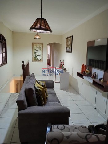 house em Rua dos Crisântemos, Parque Santo Antônio - Jacareí - SP