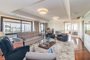 apartment em Avenida Coronel Lucas de Oliveira, Boa Vista - Porto Alegre - RS