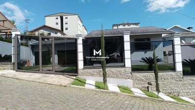 house em Rua Monsenhor Sidney Luiz Zanettini, São Luiz - Caxias do Sul - RS