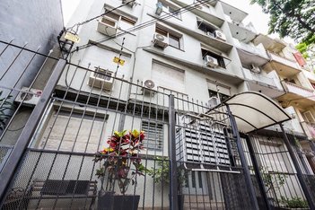 apartment em Rua Vasco da Gama, Rio Branco - Porto Alegre - RS