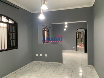house em Rua Allan Kardec, Parque Itamarati - Jacareí - SP