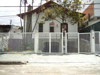 house em Rua Professor Almeida Cunha, São Luiz - Belo Horizonte - MG