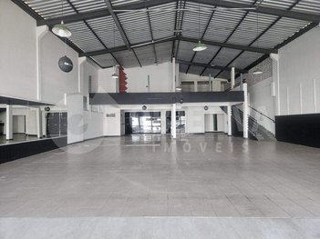 industrial em Avenida João Pinheiro, Brasil - Uberlândia - MG