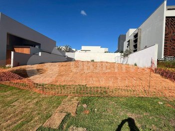 land_lot em Rua Lapa do Lobo, Granja Marileusa - Uberlândia - MG