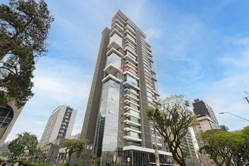 apartment em Rua Guilherme Pugsley, Água Verde - Curitiba - PR