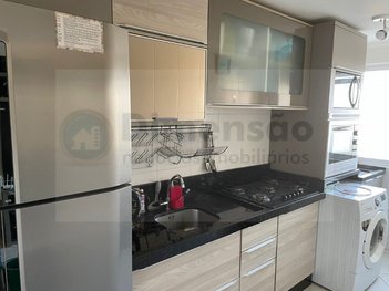 apartment em Delminda Silveira, Agronômica - Florianópolis - SC