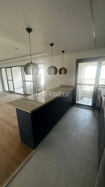 apartment em Rua Getúlio Soares da Rocha, Jardim das Acácias - São Paulo - SP