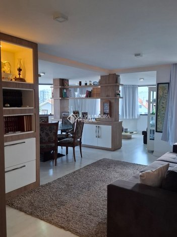 apartment em Rua Maestro Salvador Campanella, Jardim Itu - Porto Alegre - RS