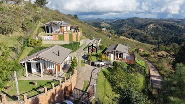 house em Rua Edgar Poe, Vale Feliz - Campos do Jordão - SP