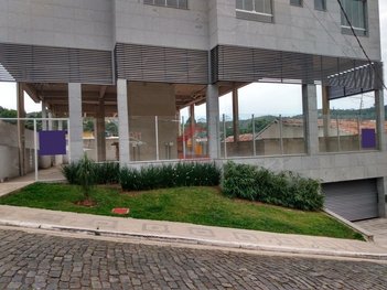 business em Rua Chalmers, Centro - Nova Lima - MG