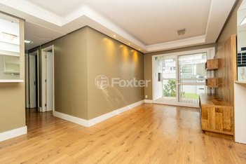 apartment em Rua Doutor Carlos Renato R. Fonseca, Jardim Sabará - Porto Alegre - RS