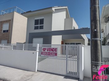 house em Aviação Francesa, Campeche - Florianópolis - SC