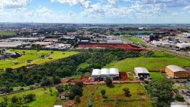 industrial em Londrina Esporte Clube, Cilo 2 - Londrina - PR
