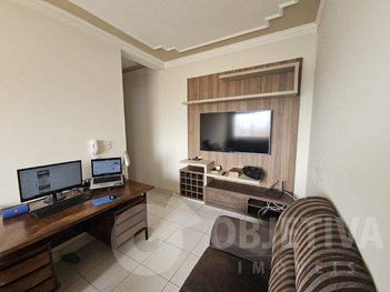 apartment em Rua Antônio Rezende Chaves, Santa Mônica - Uberlândia - MG