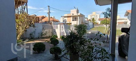 house em Rua Evaldo Probst, Centro - Palhoça - SC