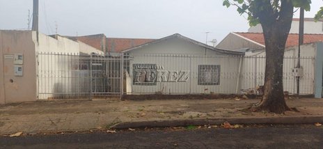 house em Rua Astolfo Nogueira, Cinco Conjuntos - Londrina - PR