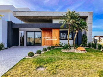 house em Avenida Diamante, Rainha do Mar - Xangri-Lá - RS